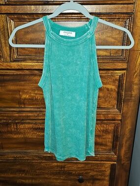 Zenana Sz Small Nwts Ribbed Kelly Green Tank Top. Mineral Washed Look!